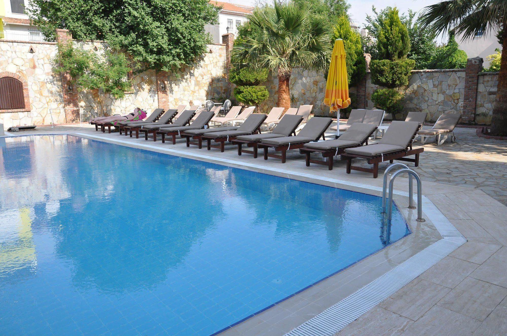 Esat Hotel Kusadası Zewnętrze zdjęcie